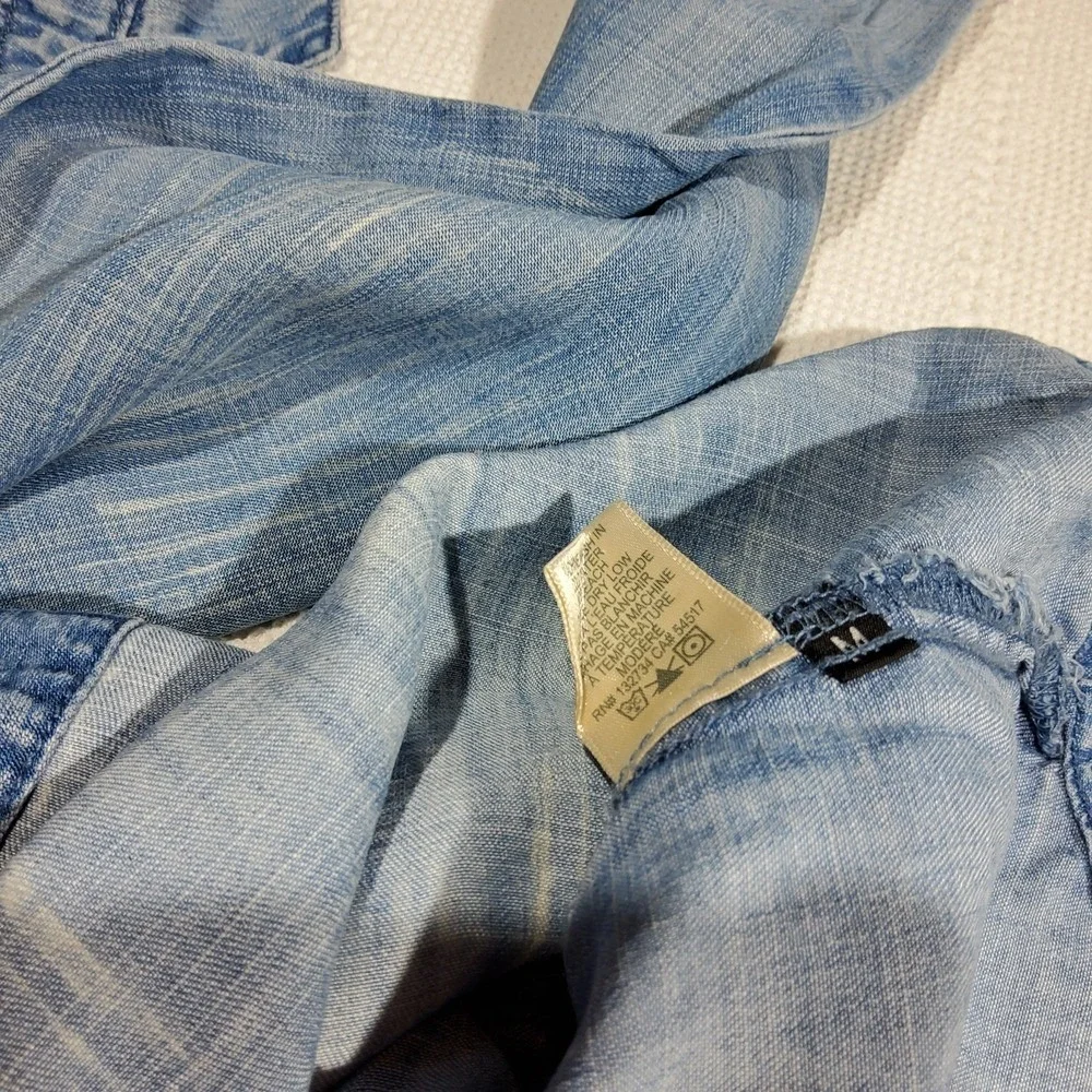 Cloth &‎ Stone Blue Long Sleeve Button Down Shirt